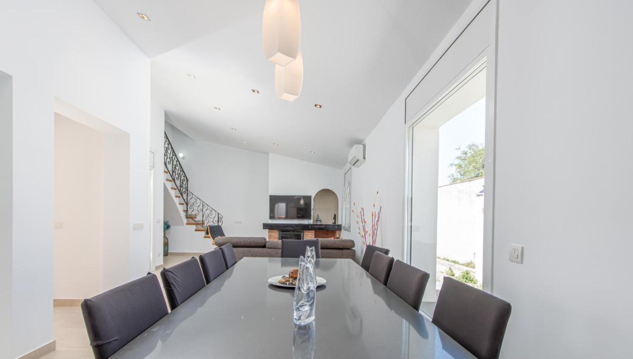 Goldhome - New House With Private Heated Pool, Parking, Wifi, Games Room Empuriabrava Zewnętrze zdjęcie