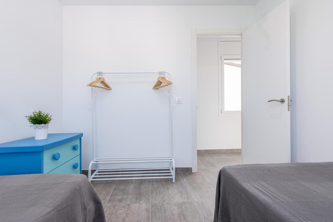 Goldhome - New House With Private Heated Pool, Parking, Wifi, Games Room Empuriabrava Zewnętrze zdjęcie